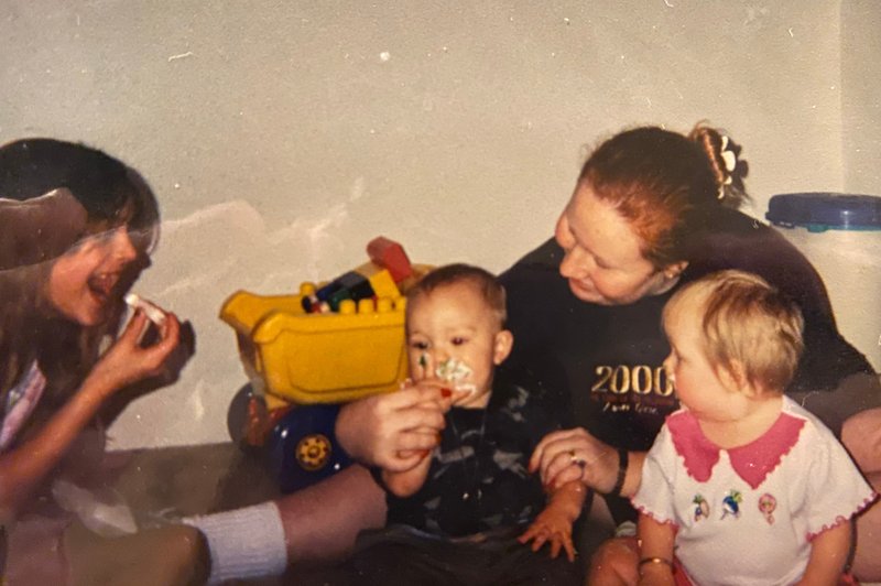 Sandra Dee Prichard - Photo 3