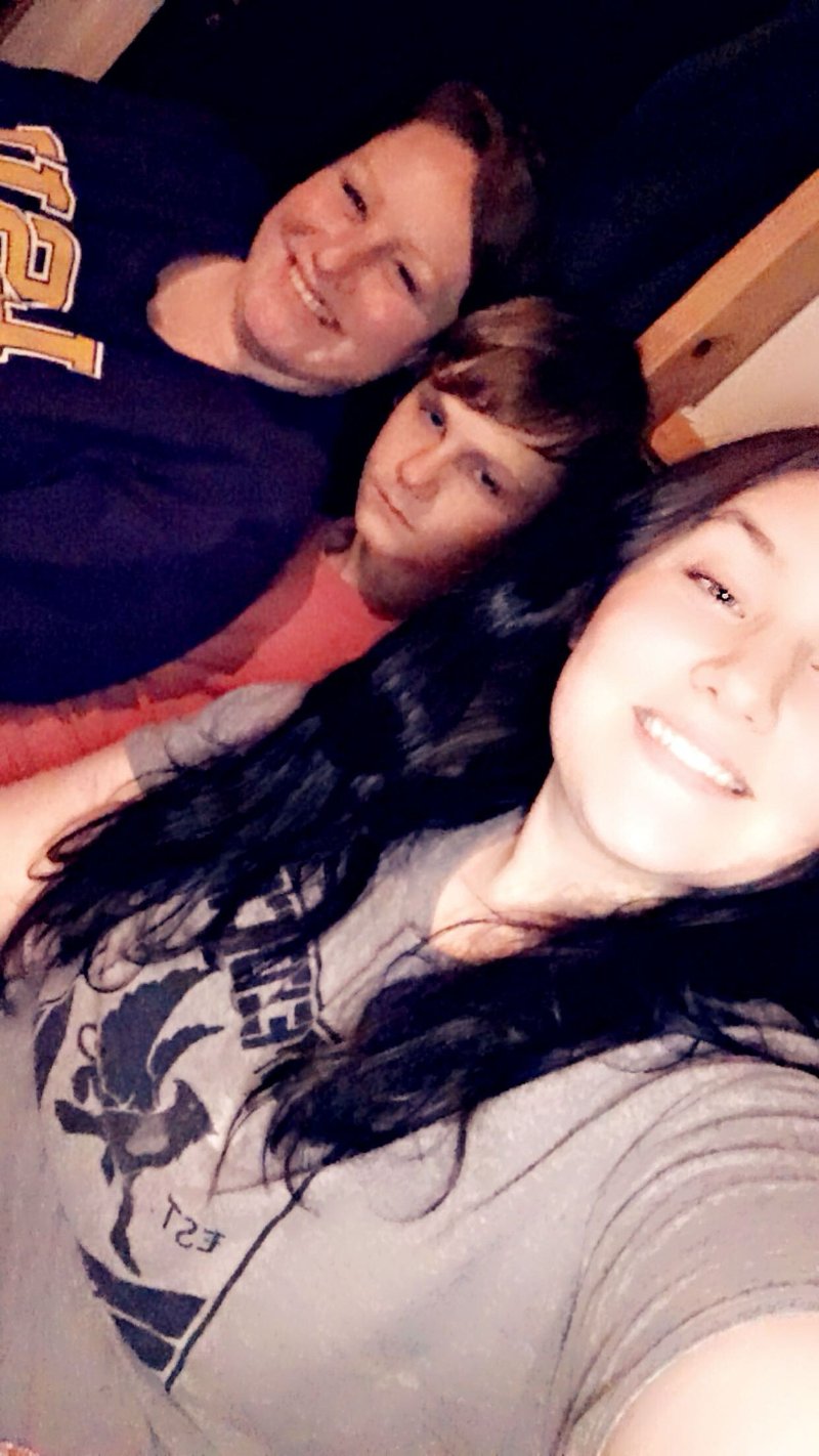 Sandra Dee Prichard - Photo 11