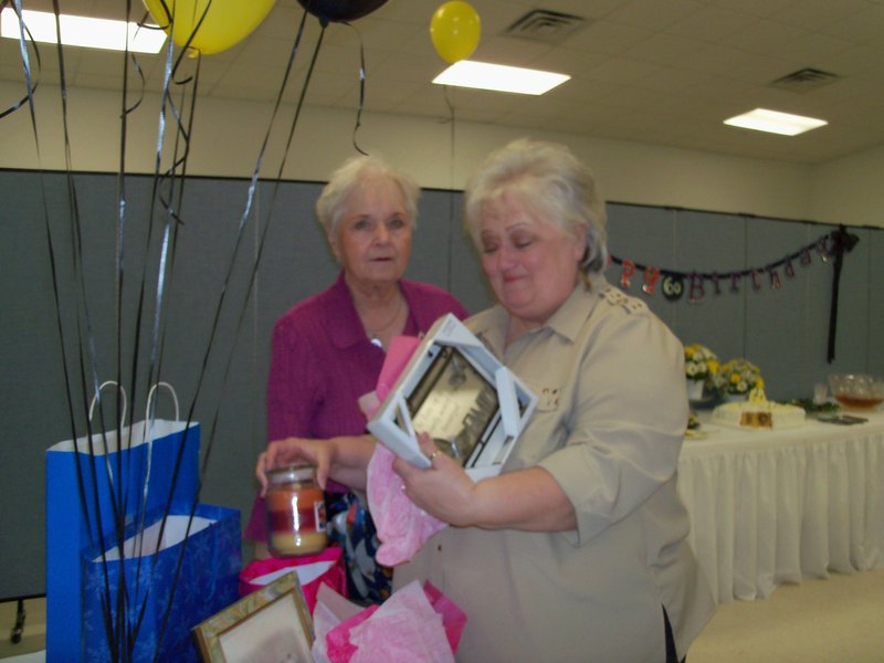 Brenda Joy Besch - Photo 8